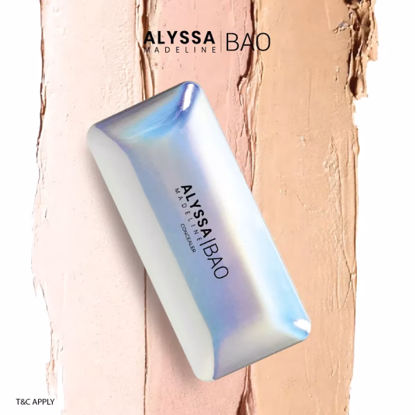 E-COMMERCE-02 Alyssa Bao concealer on pastel background
